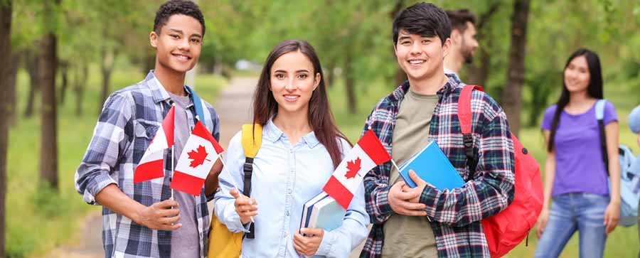 تحصیل آنلاین در مدارس کانادا